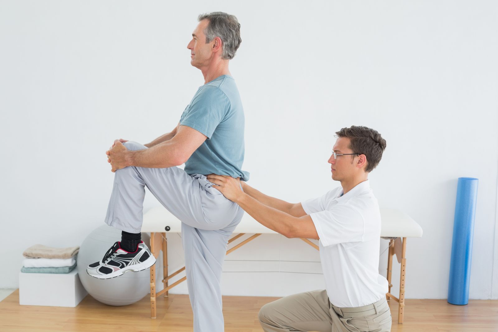 physical therapist low back pain