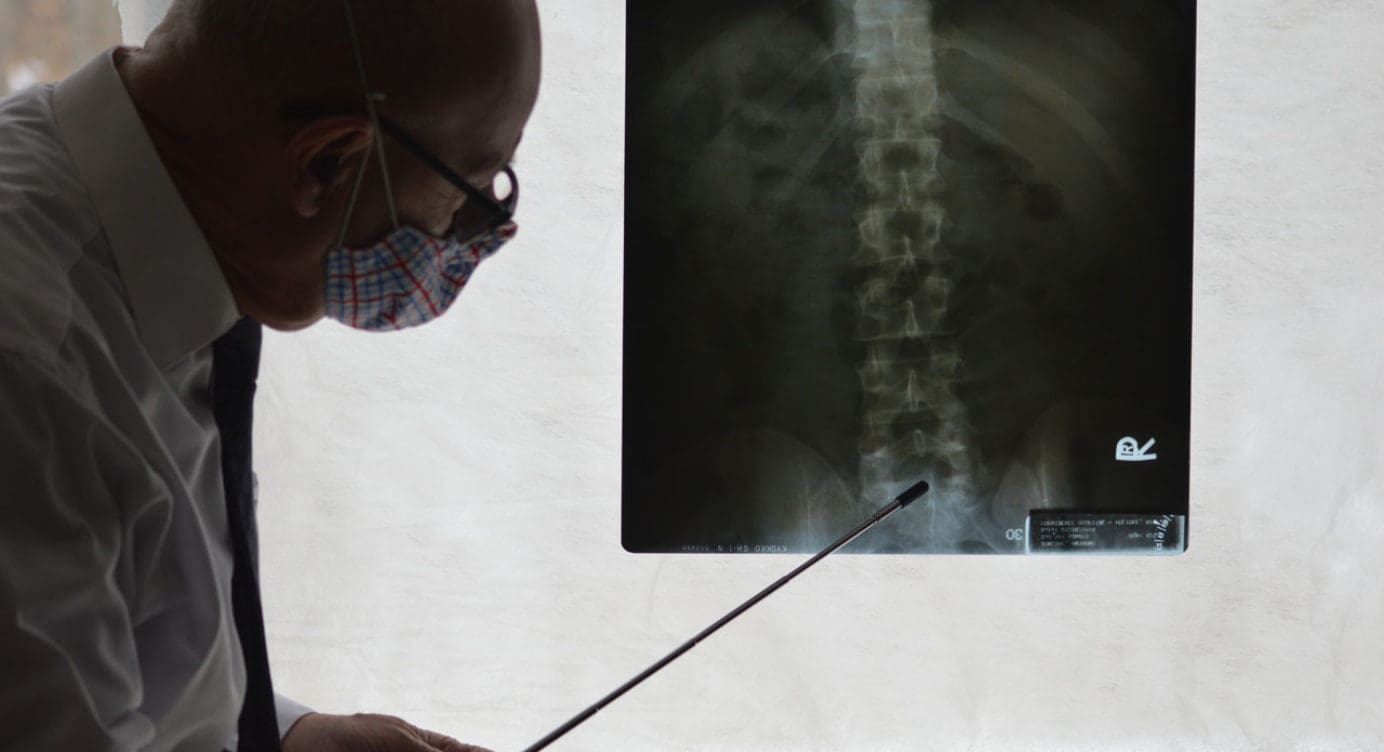 Infections of The Spine: Symptoms, Risks, Diagnosis